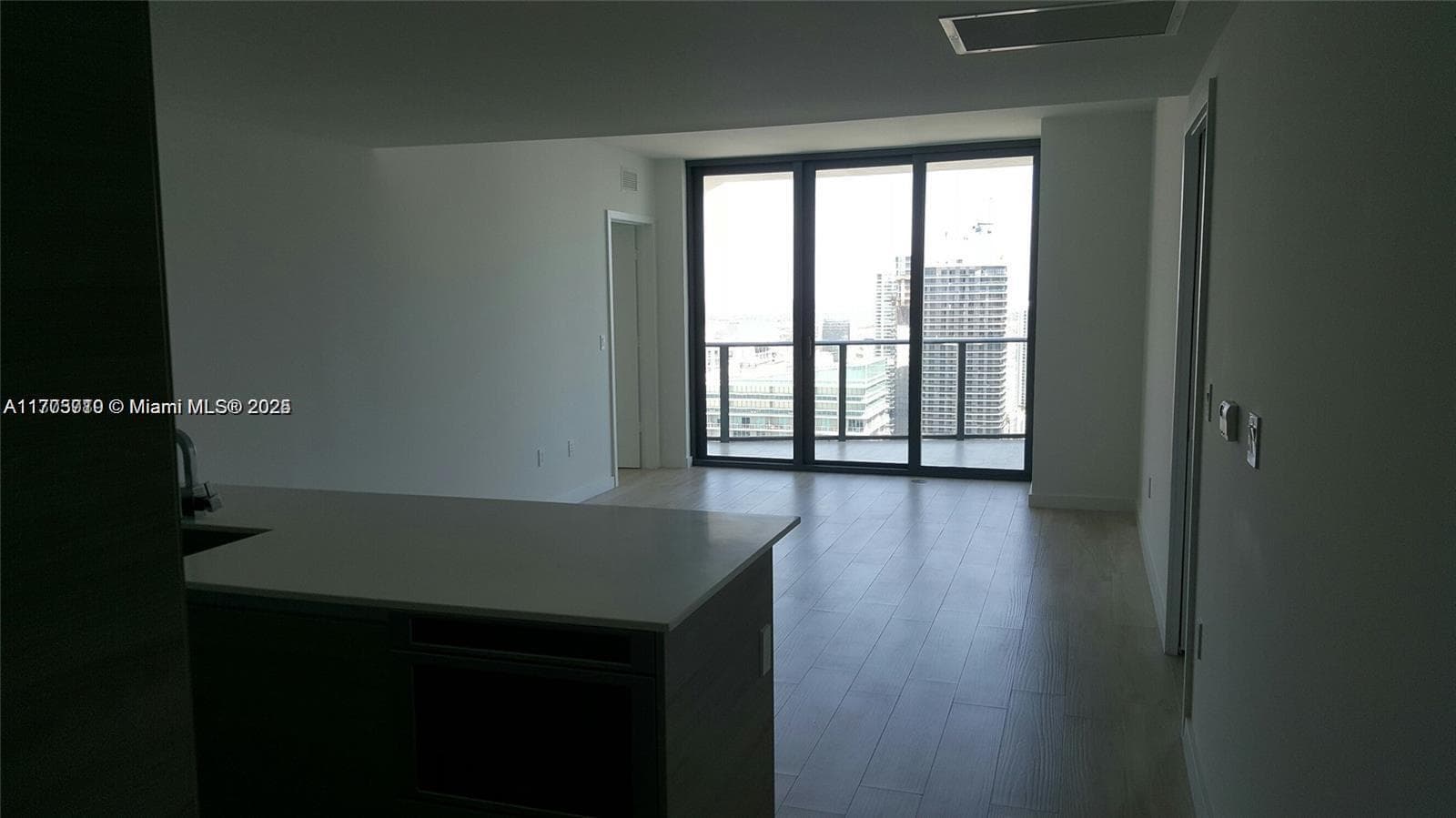 1300 S Miami Ave # 4411, Miami, FL 33130 — zdjęcie 3