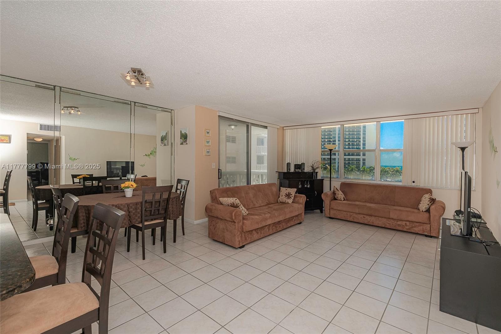 1817 S Ocean Dr # 628, Hallandale Beach, FL 33009 — zdjęcie 4