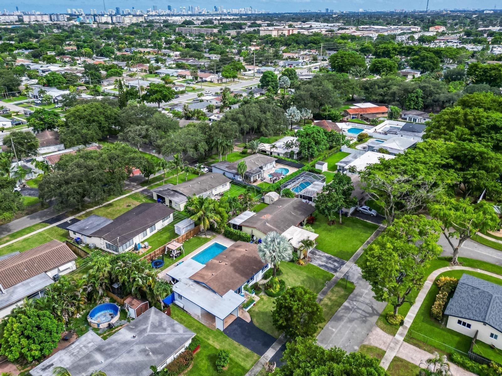315 S 57th Avenue, Hollywood, FL 33023 — zdjęcie 2