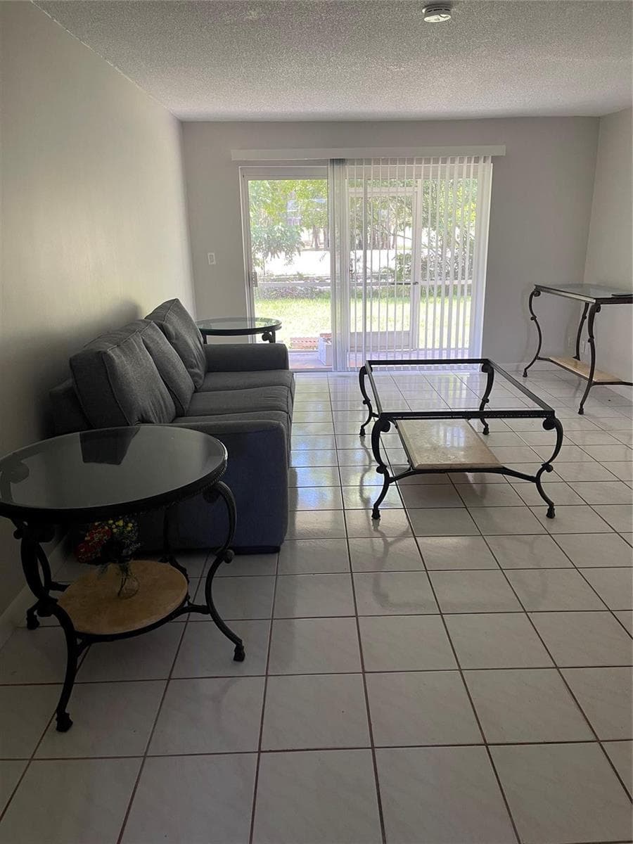 8405 NW 61st Street # D-109, Tamarac, FL 33321 — zdjęcie 4