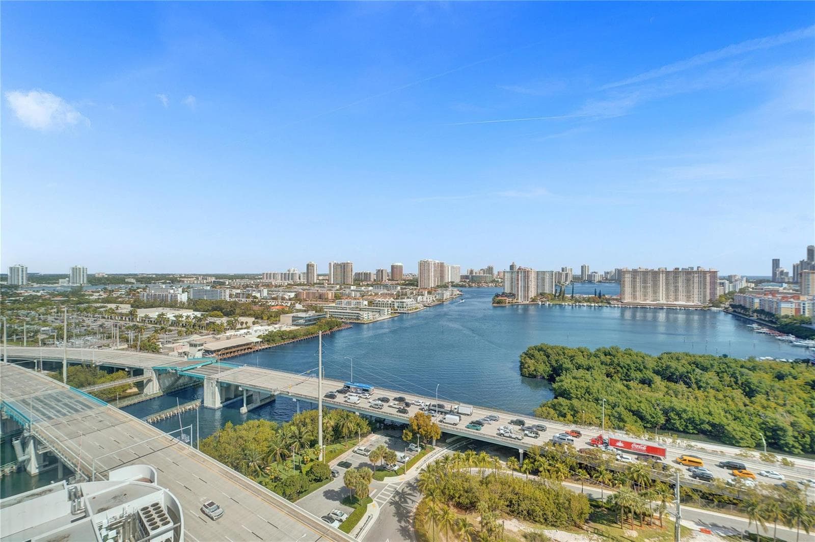 400 Sunny Isles — zdjęcie 5