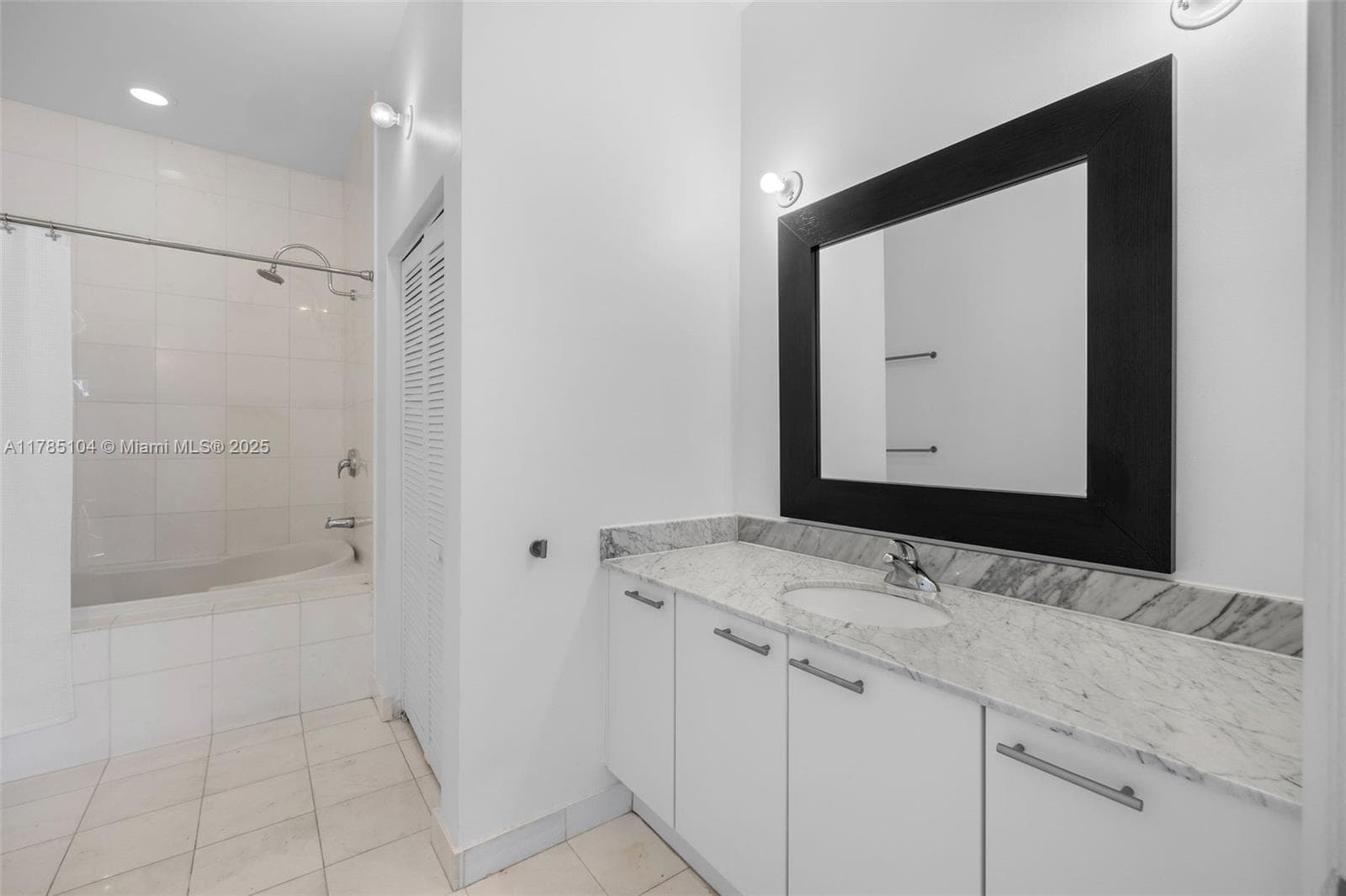 2001 Meridian Ave # 412, Miami Beach, FL 33139 — zdjęcie 5