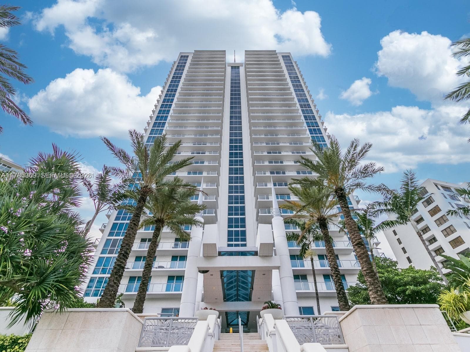 3101 S Ocean Dr # 1707, Hollywood, FL 33019