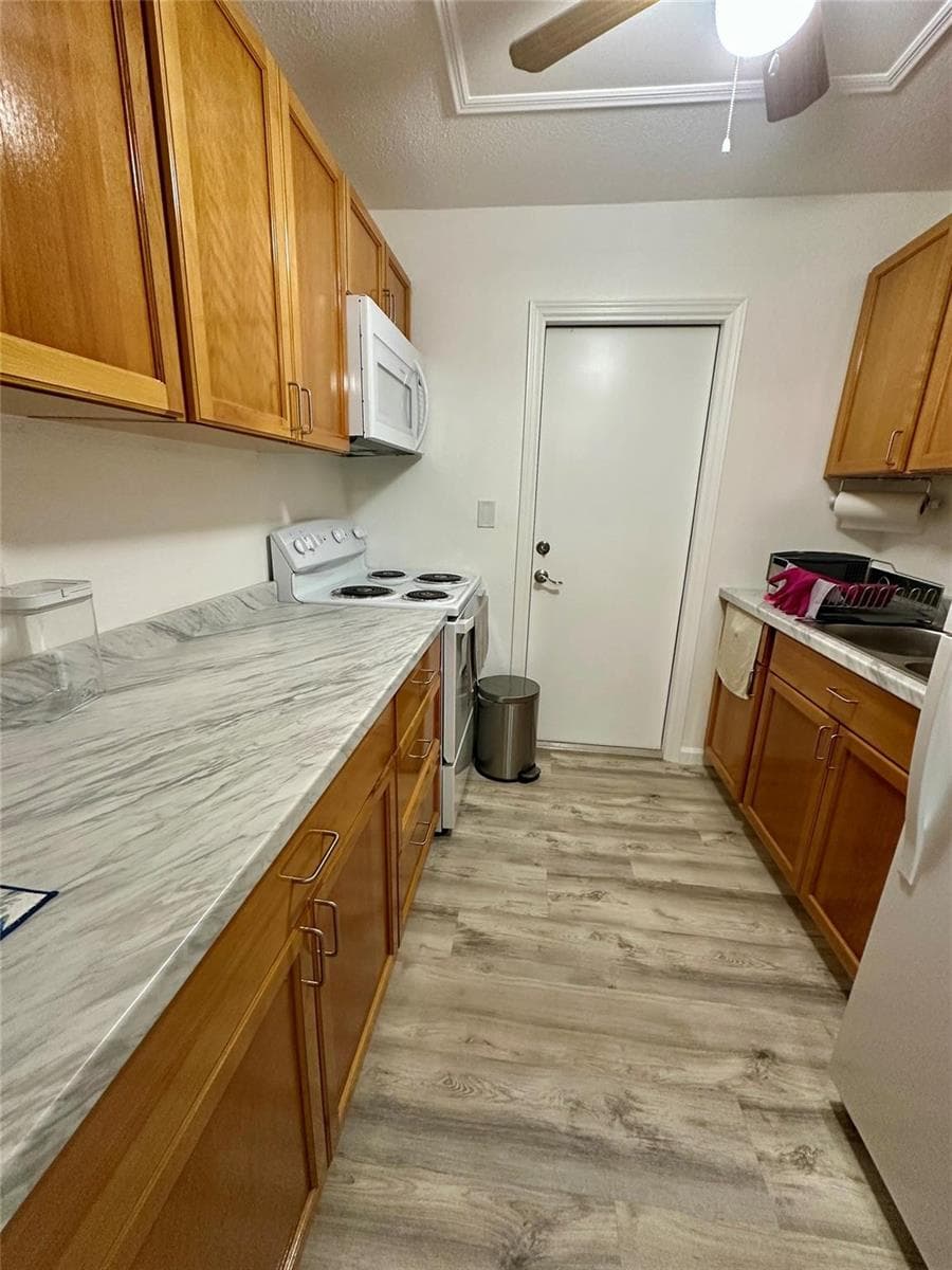 348 S Federal Highway # 6, Dania Beach, FL 33004 — zdjęcie 4