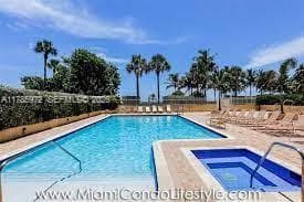 8855 Collins Ave # 9E, Surfside, FL 33154 — zdjęcie 5