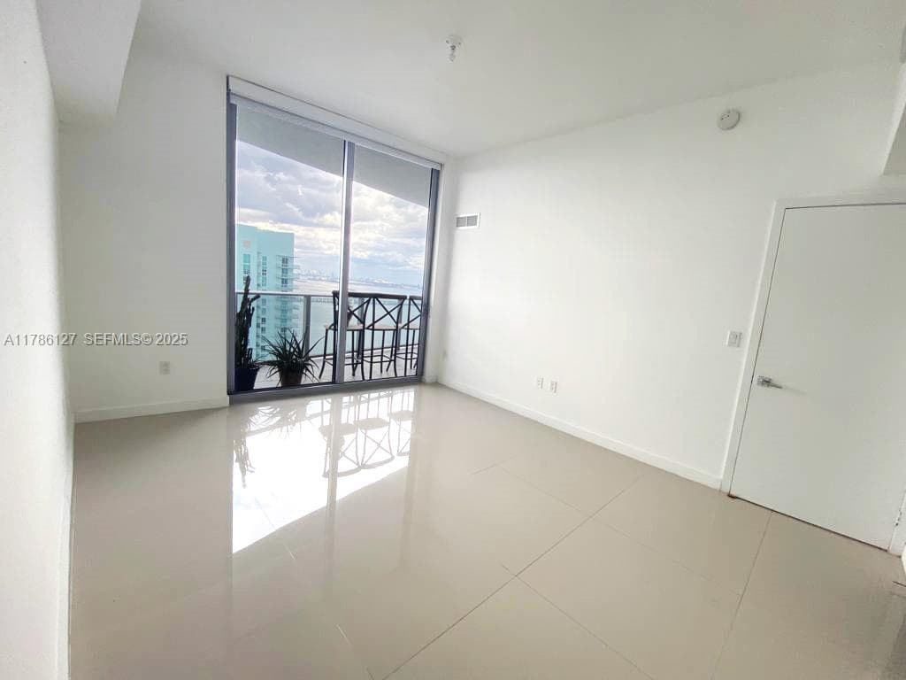488 NE 18th St # 4905, Miami, FL 33132 — zdjęcie 4