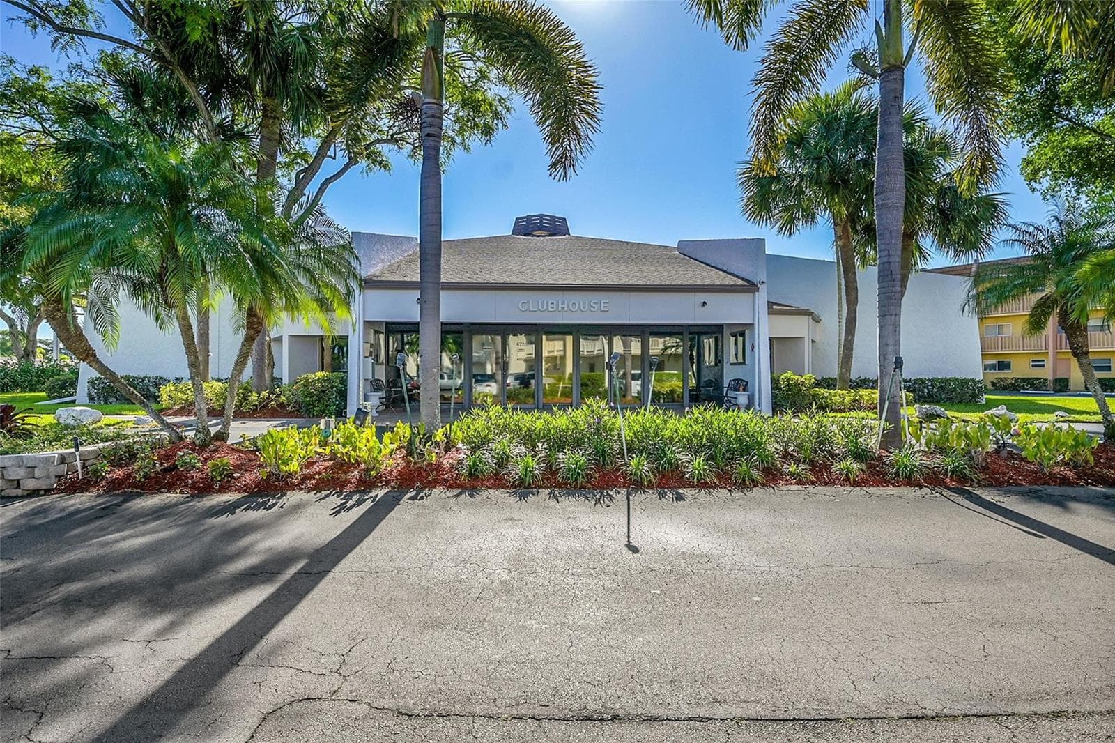6800 Royal Palm Boulevard # 102, Margate, FL 33063 — zdjęcie 2