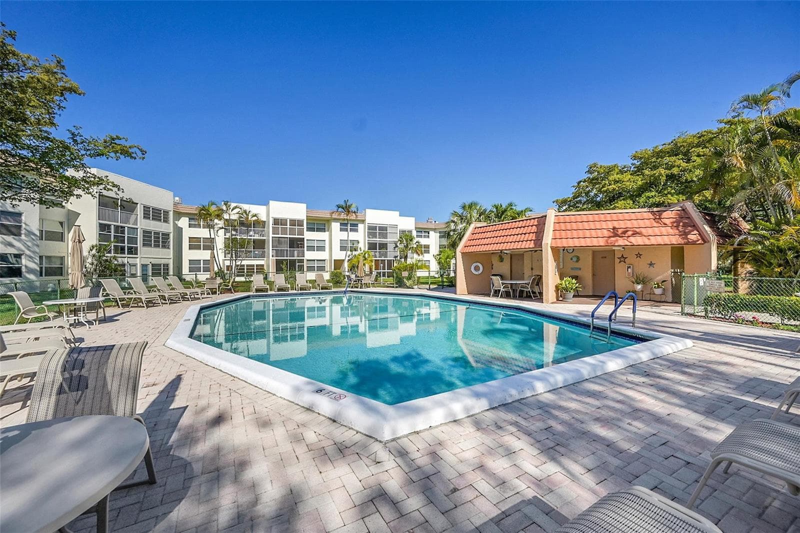 6800 Royal Palm Boulevard # 102, Margate, FL 33063 — zdjęcie 5