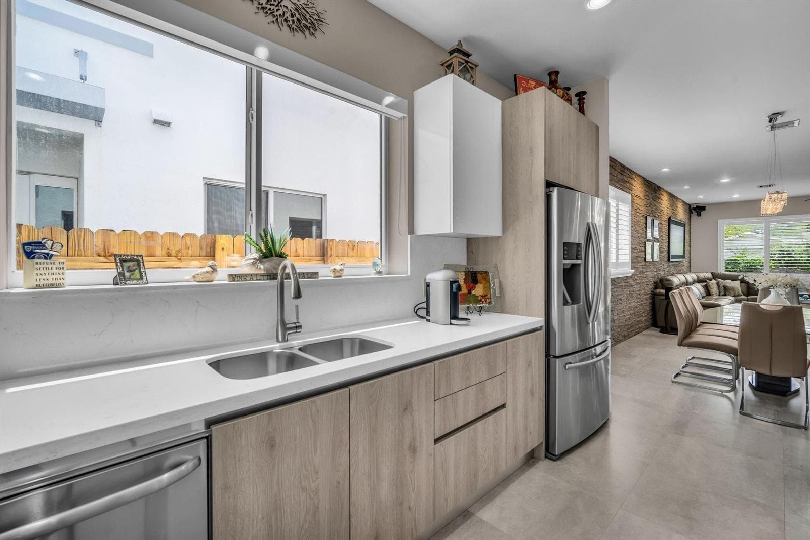 807 SW 7th Avenue, Fort Lauderdale, FL 33315 — zdjęcie 5