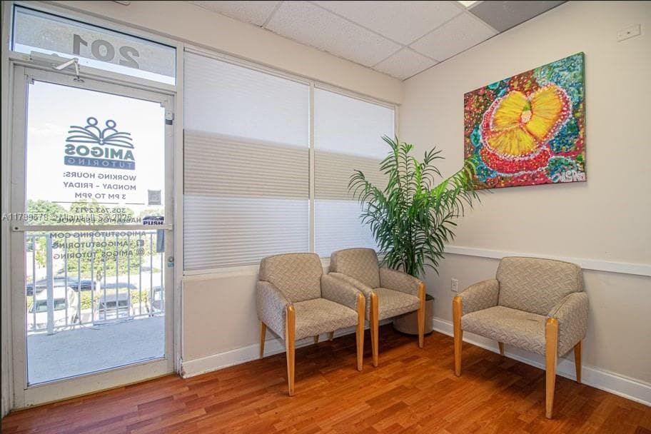 5580 W 16th Ave, Hialeah, FL 33012