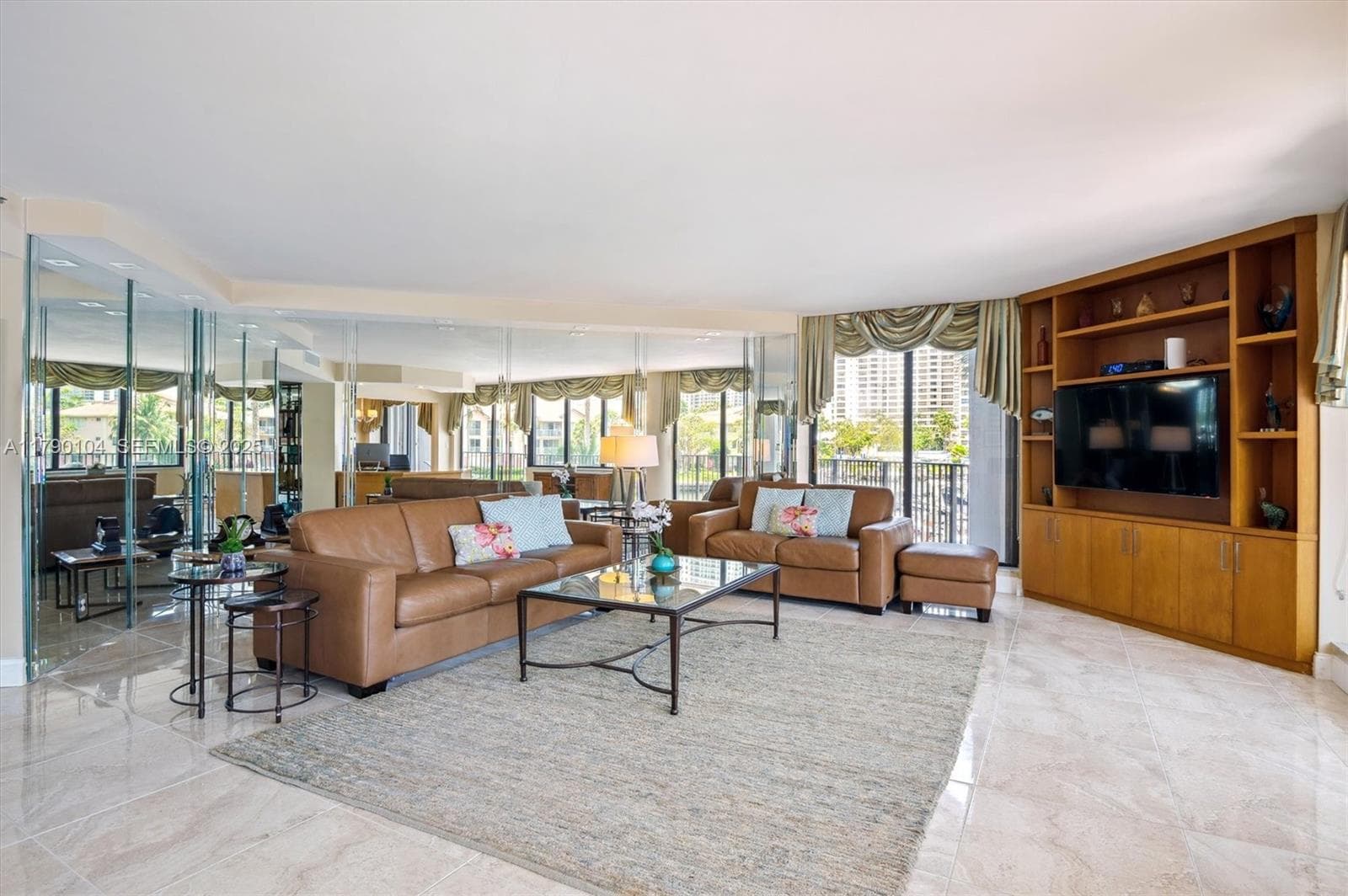300 Three Islands Blvd # 601, Hallandale Beach, FL 33009 — zdjęcie 5