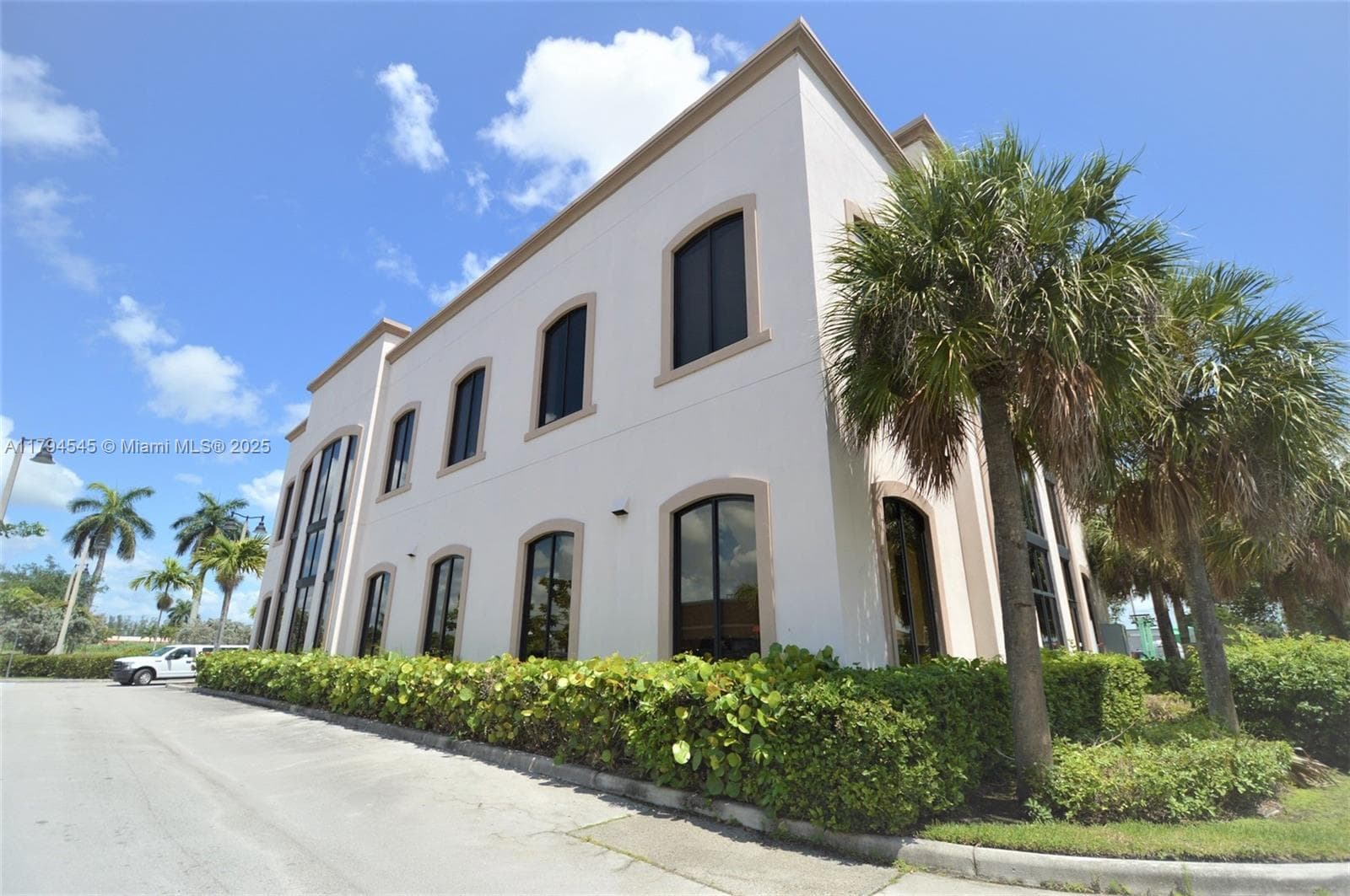 33004 S Dixie Hwy, Florida City, FL 33034