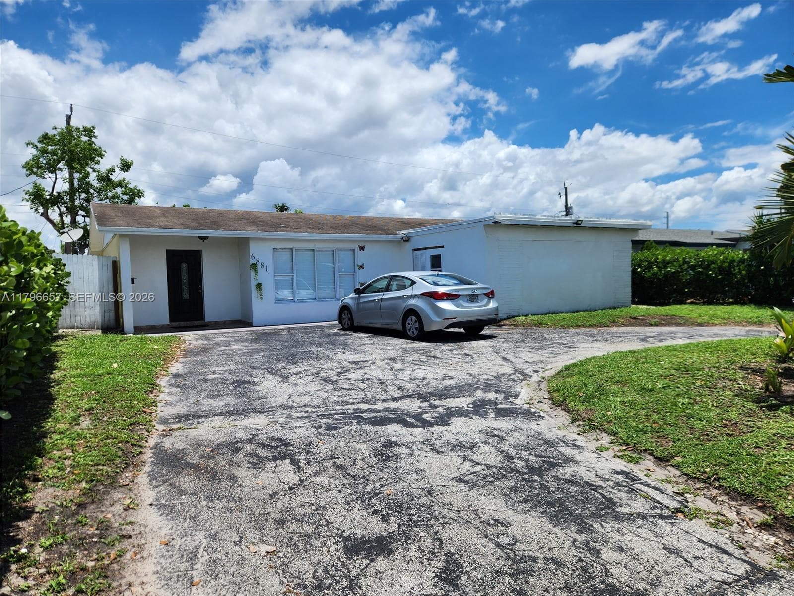 6881 Sheridan St, Hollywood, FL 33024 — zdjęcie 2