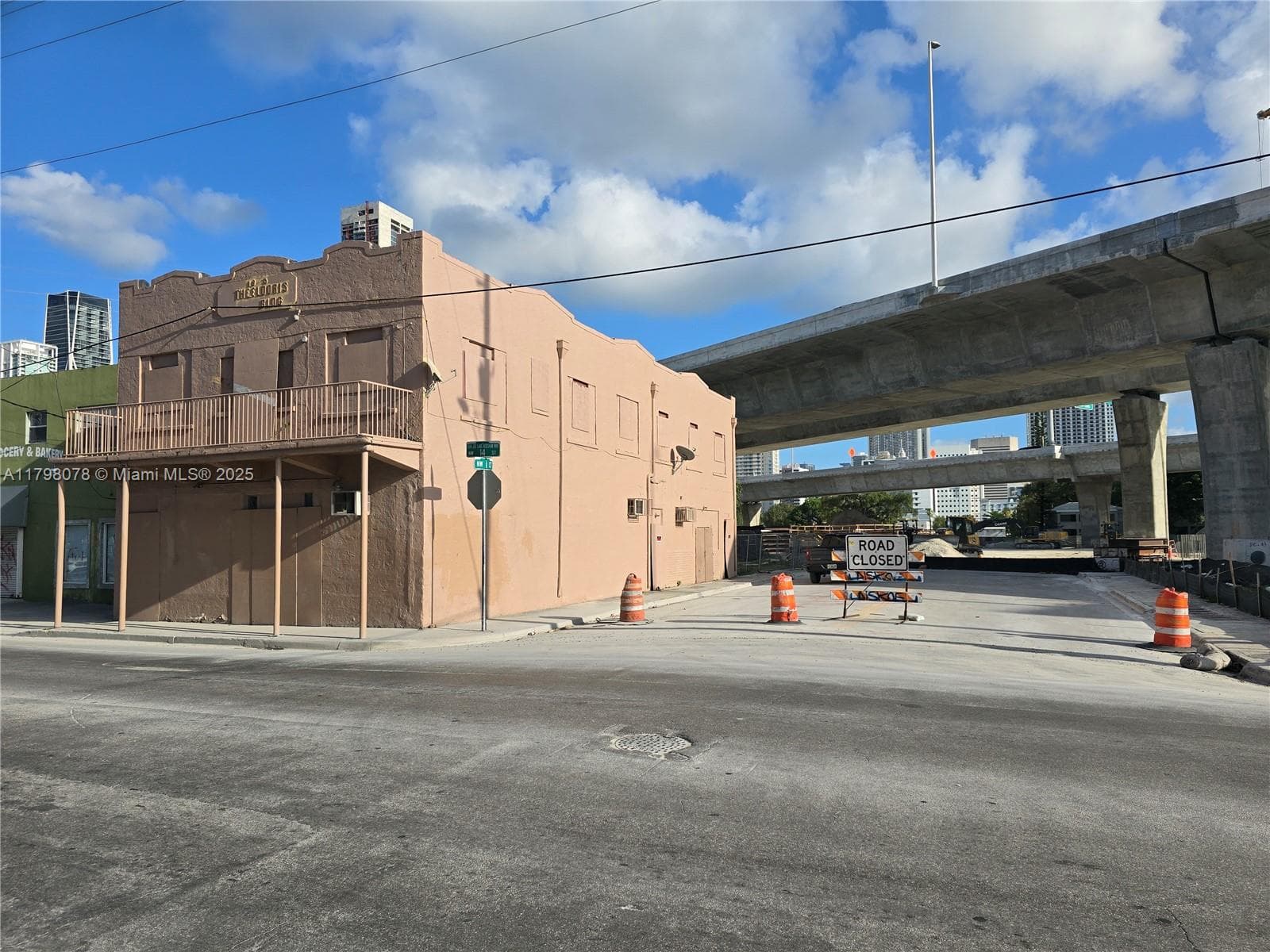 130 NW 14th St, Miami, FL 33136 — zdjęcie 2