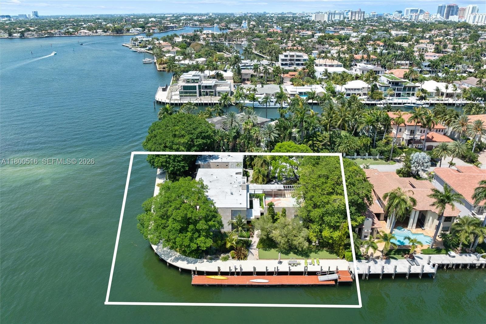 2500 Mercedes Dr, Fort Lauderdale, FL 33316 — zdjęcie 4