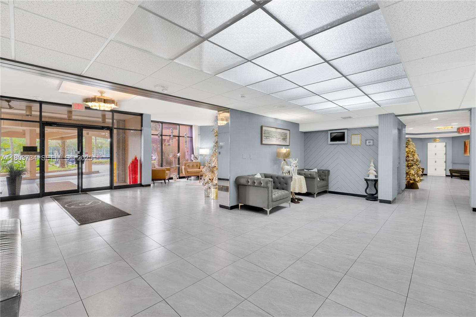1400 Saint Charles Pl # L4, Pembroke Pines, FL 33026 — zdjęcie 3