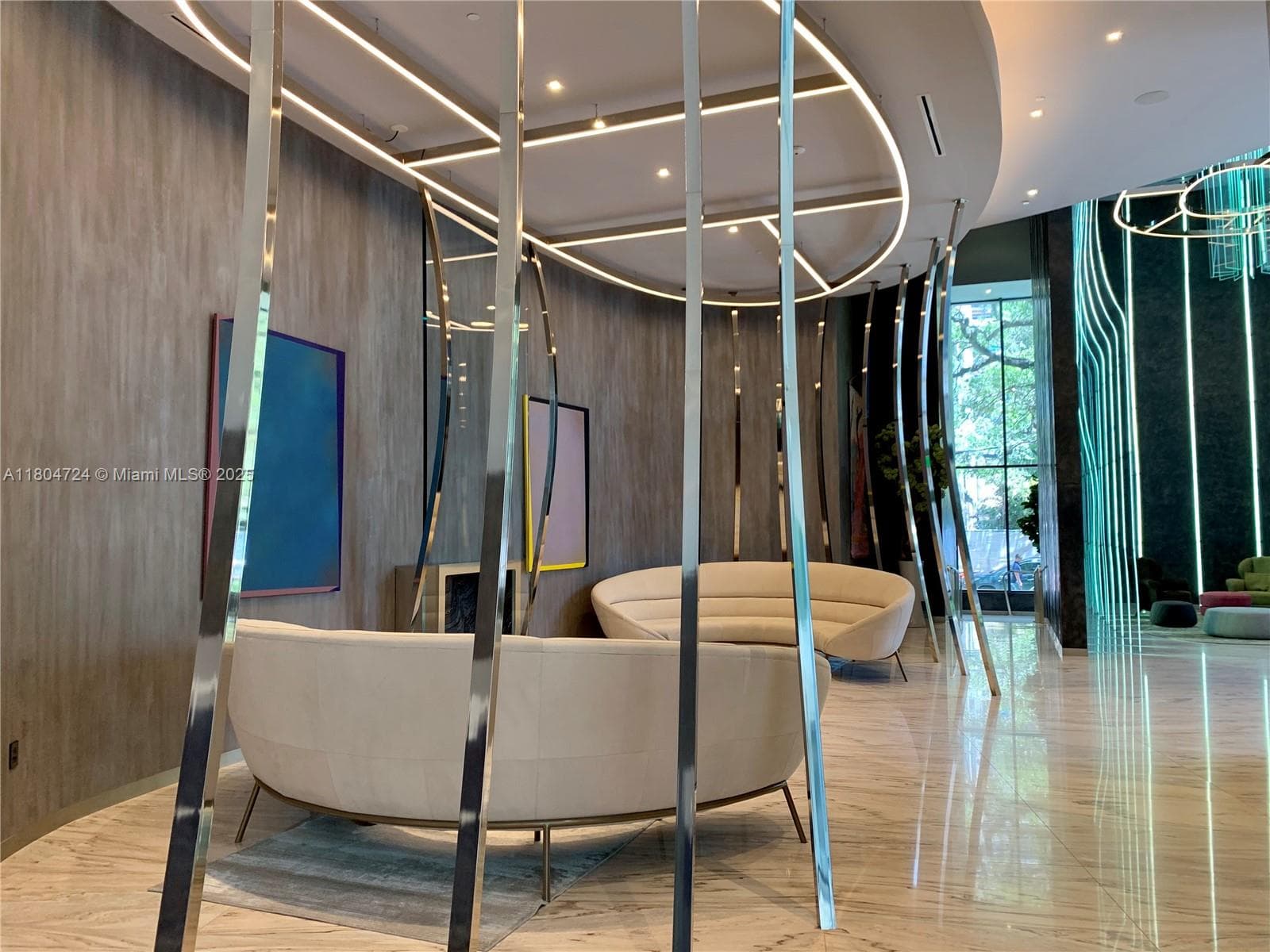 1000 Brickell Plz # 1805, Miami, FL 33131