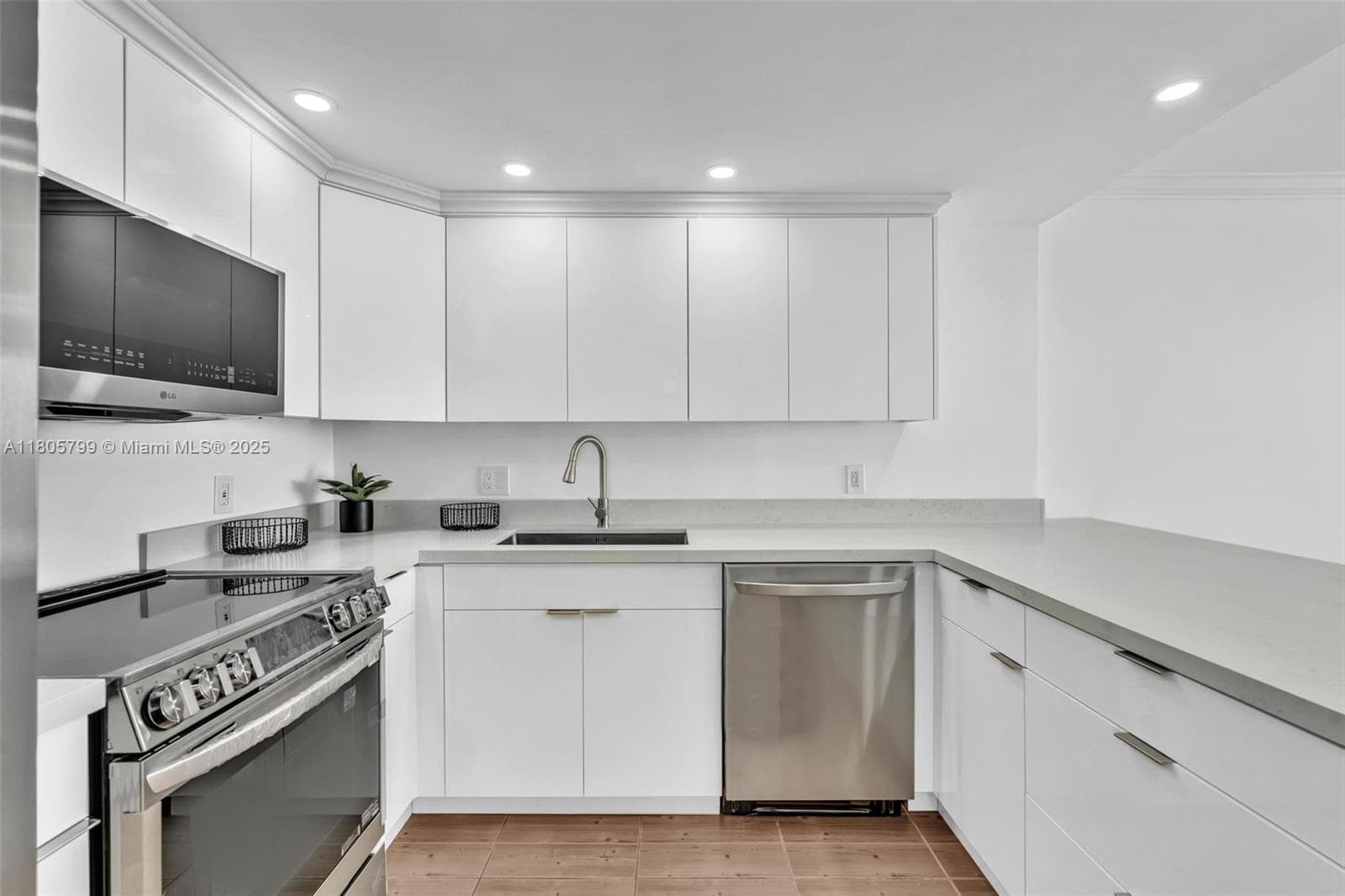 2801 NE 183rd St # 1703W, Aventura, FL 33160 — zdjęcie 5