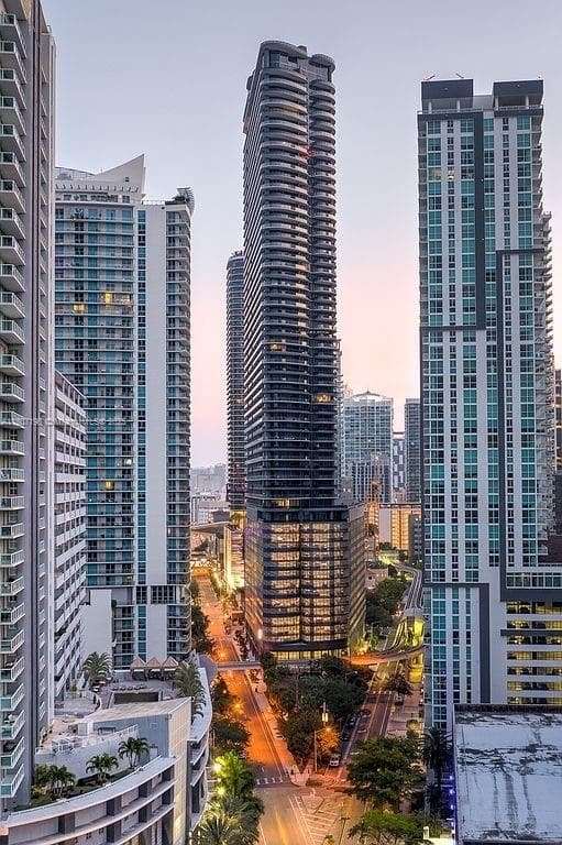 1000 Brickell Plz # 2705, Miami, FL 33131 — zdjęcie 2
