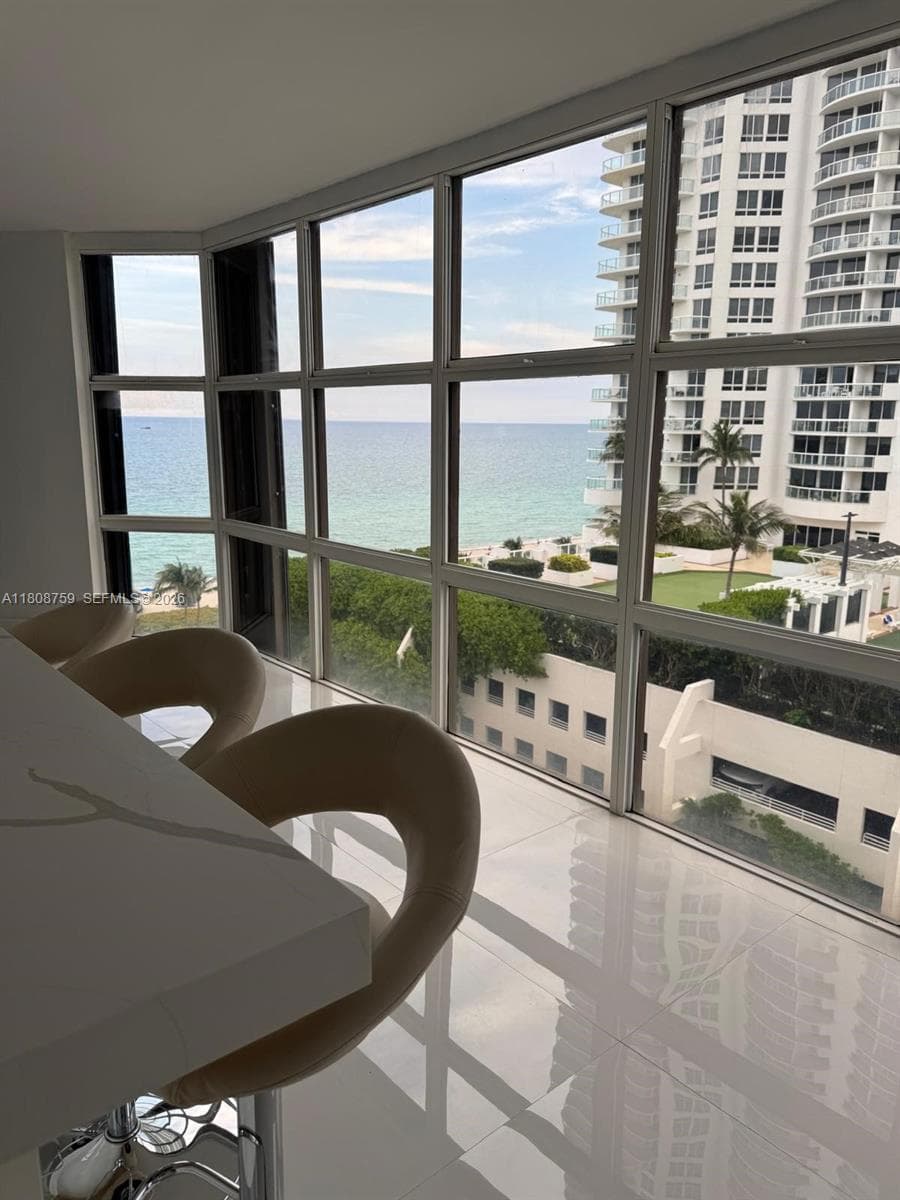 6423 Collins Ave # 1001, Miami Beach, FL 33141 — zdjęcie 5
