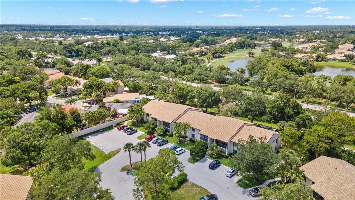 1995 SW Silver Pine Way # Bldg 119 H1, Palm City, FL 34990 — zdjęcie 3
