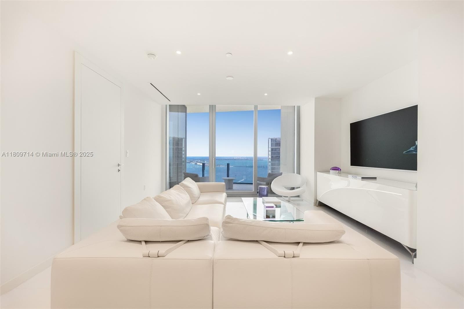 300 Biscayne Blvd Way # 5205W, Miami, FL 33131 — zdjęcie 5