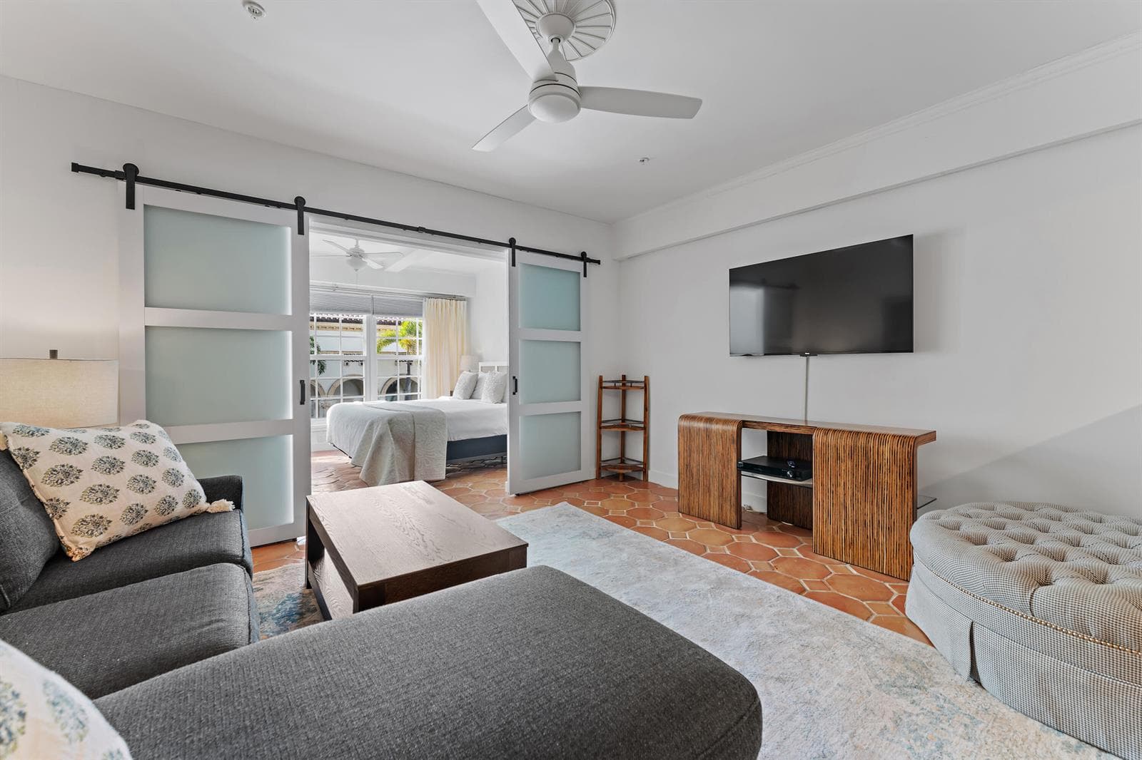235 Sunrise Avenue # 1107 & 1108, Palm Beach, FL 33480 — zdjęcie 2