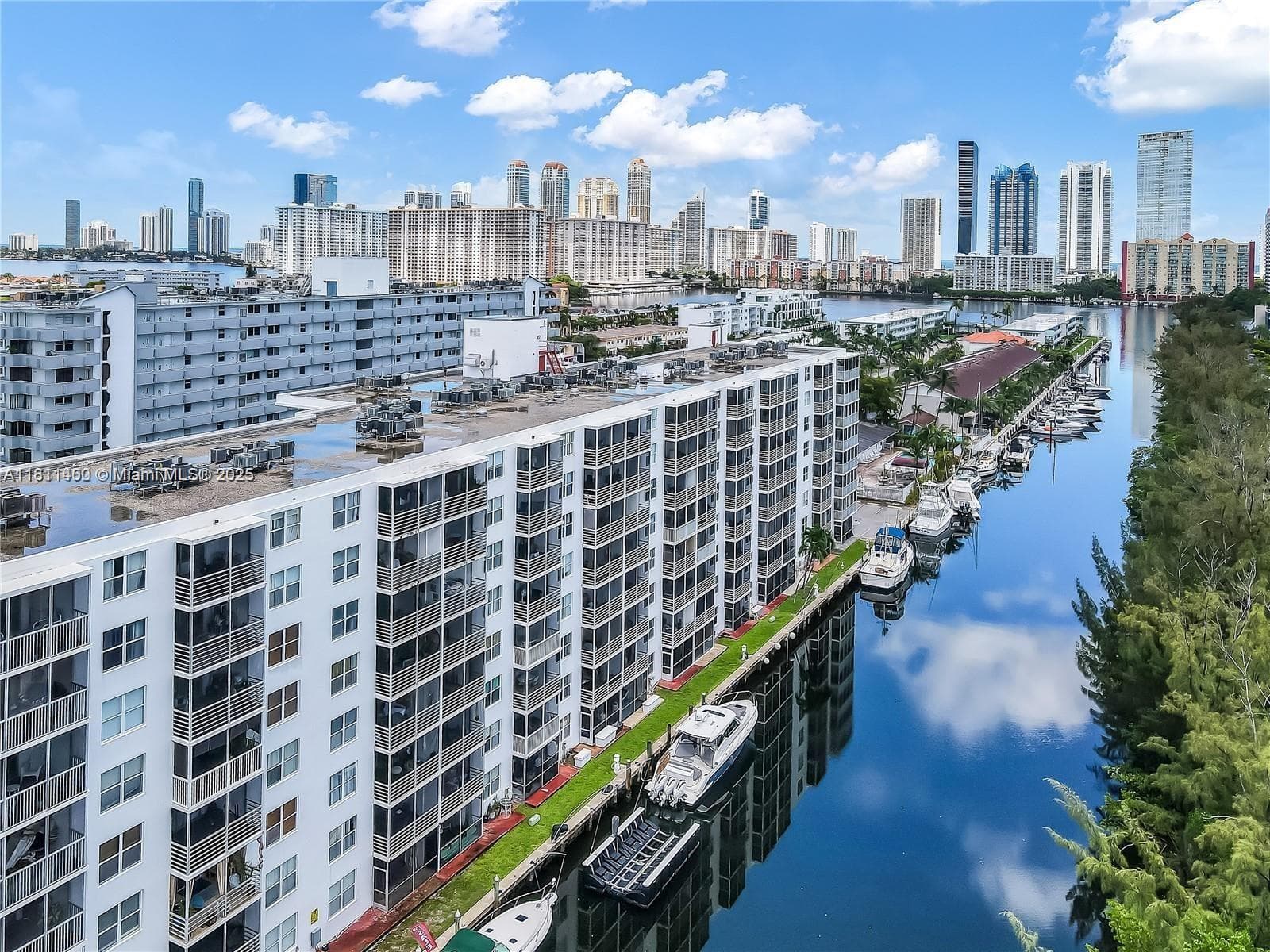 3660 NE 166th St # 603, North Miami Beach, FL 33160