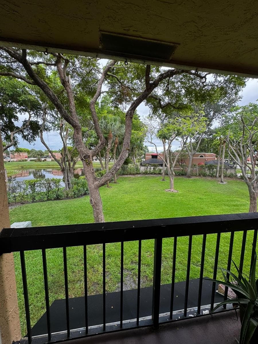 6023 10th Ave N # 215, Green Acres, FL 33463 — zdjęcie 3