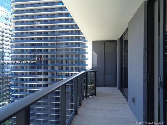 45 SW 9th St # 2709, Miami, FL 33130 — zdjęcie 3