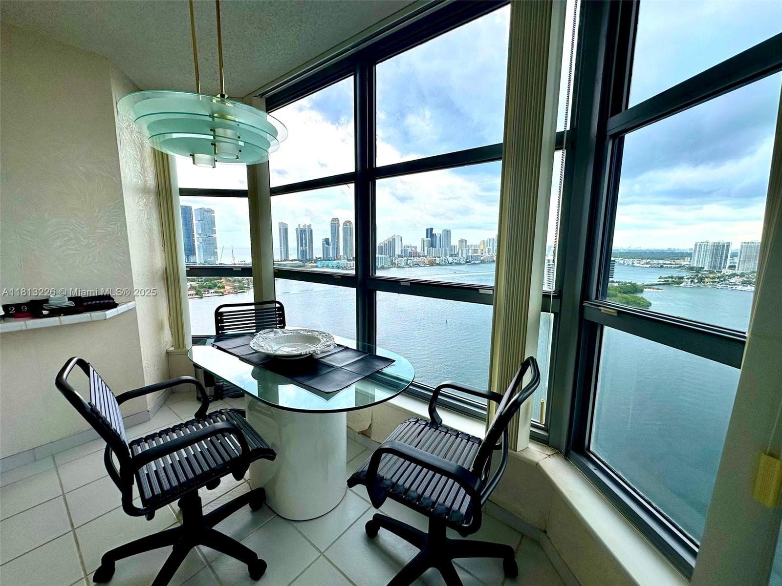 3530 Mystic Pointe Dr # 3001, Aventura, FL 33180 — zdjęcie 5