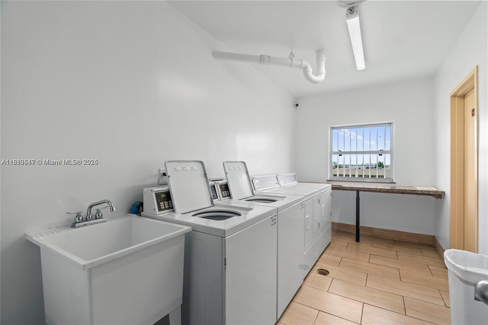 1455 N Treasure Dr # 3R, North Bay Village, FL 33141 — zdjęcie 5
