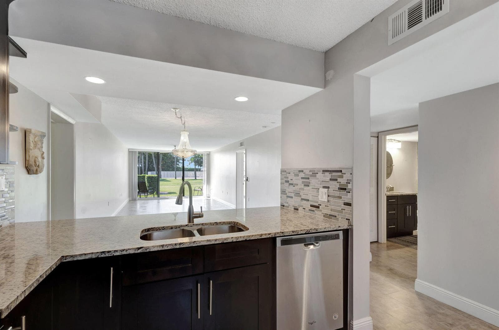 2741 Village Boulevard # 104, West Palm Beach, FL 33409 — zdjęcie 4