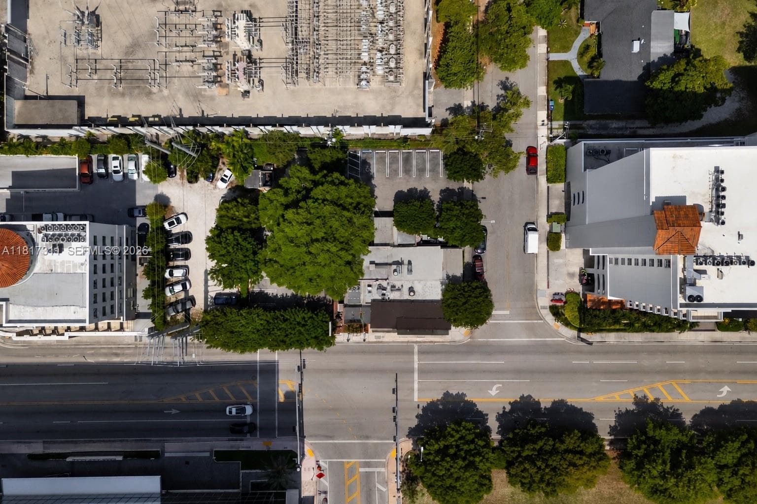 2345 SW 37th Ave, Miami, FL 33145 — zdjęcie 2