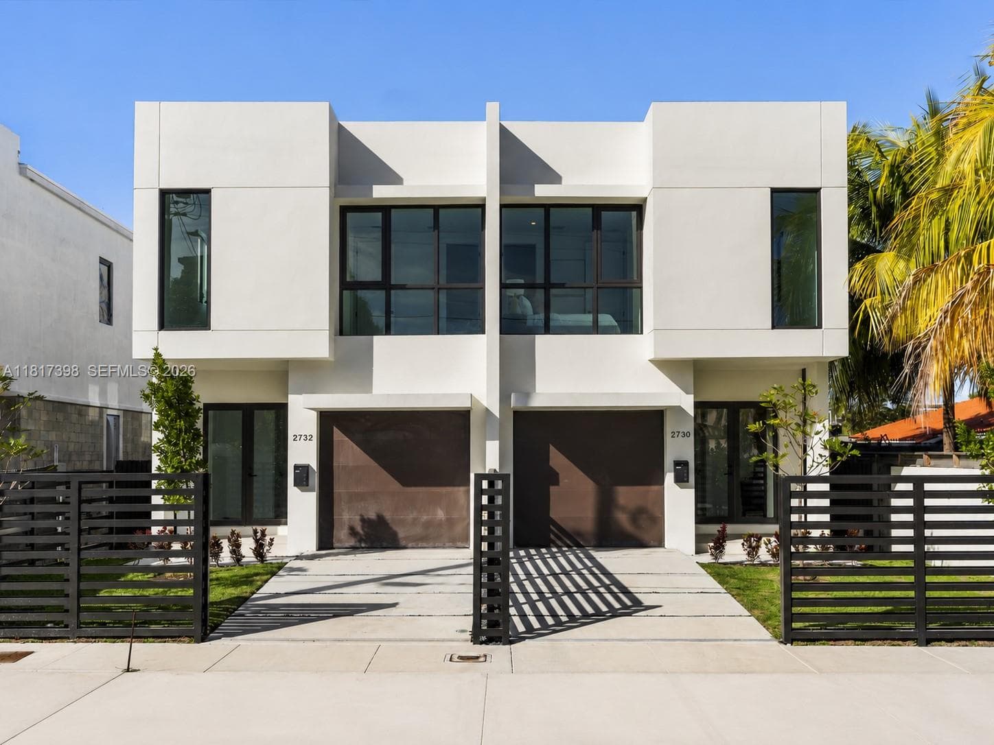 2732 SW 31st Ave, Miami, FL 33133 — zdjęcie 2