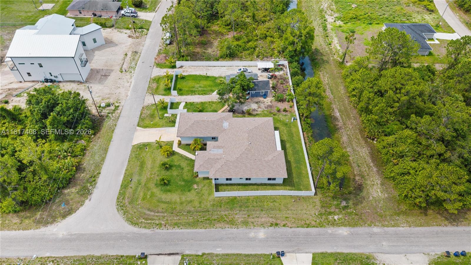 304 BRADLEY, Other City - In The State Of Florida, FL 33974 — zdjęcie 3