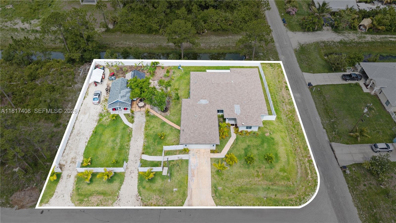 304 BRADLEY, Other City - In The State Of Florida, FL 33974 — zdjęcie 4