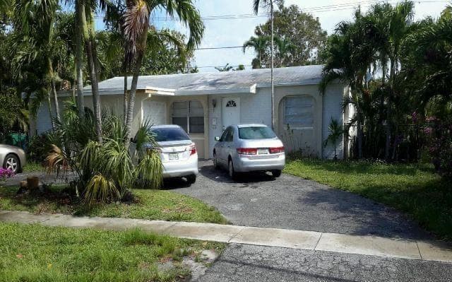 4841 NW 19th Court, Lauderhill, FL 33313 — zdjęcie 2