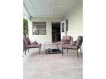 236 E 56th Street, Hialeah, FL 33013 — zdjęcie 4