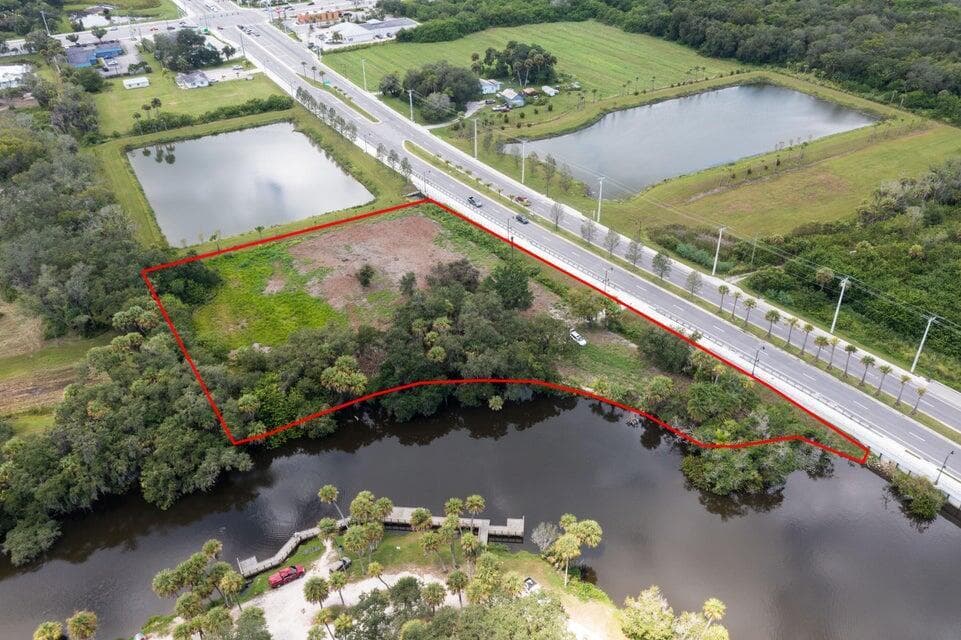 2083 W Midway Road, Fort Pierce, FL 34981 — zdjęcie 3