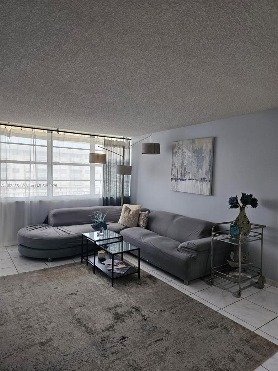 251 174th St # 2111, Sunny Isles Beach, FL 33160 — zdjęcie 4