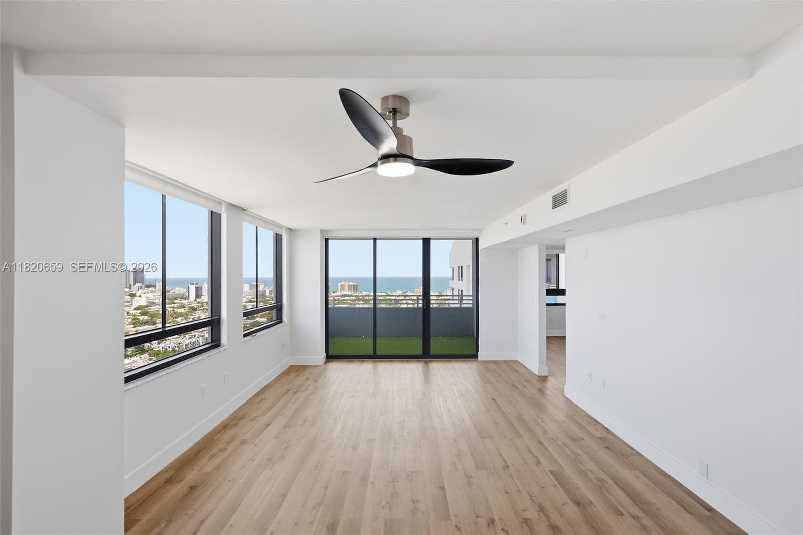 1330 West Ave # 3007, Miami Beach, FL 33139 — zdjęcie 4