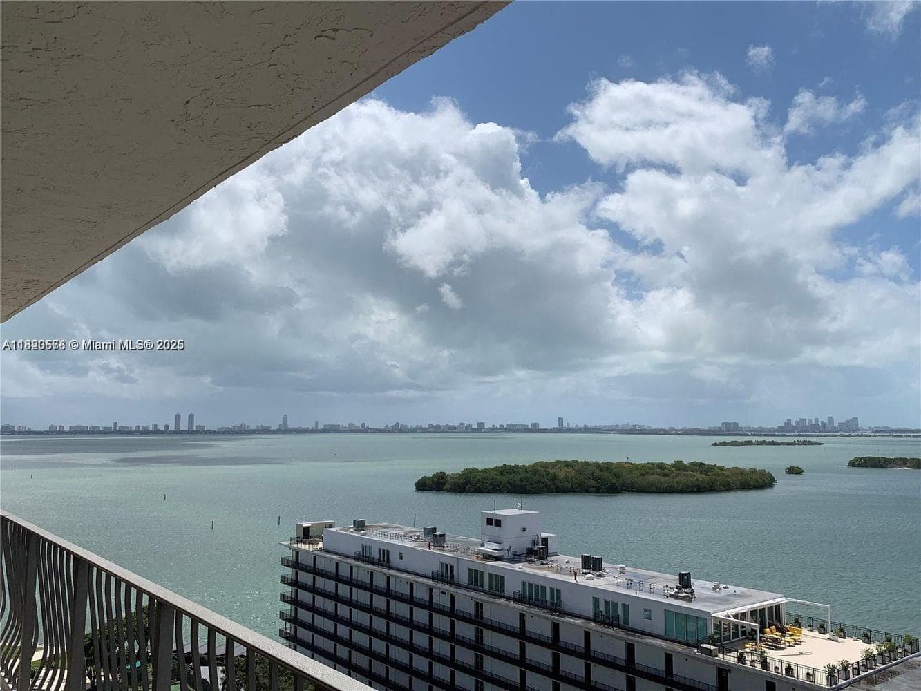 780 NE 69th St # 1507, Miami, FL 33138 — zdjęcie 2