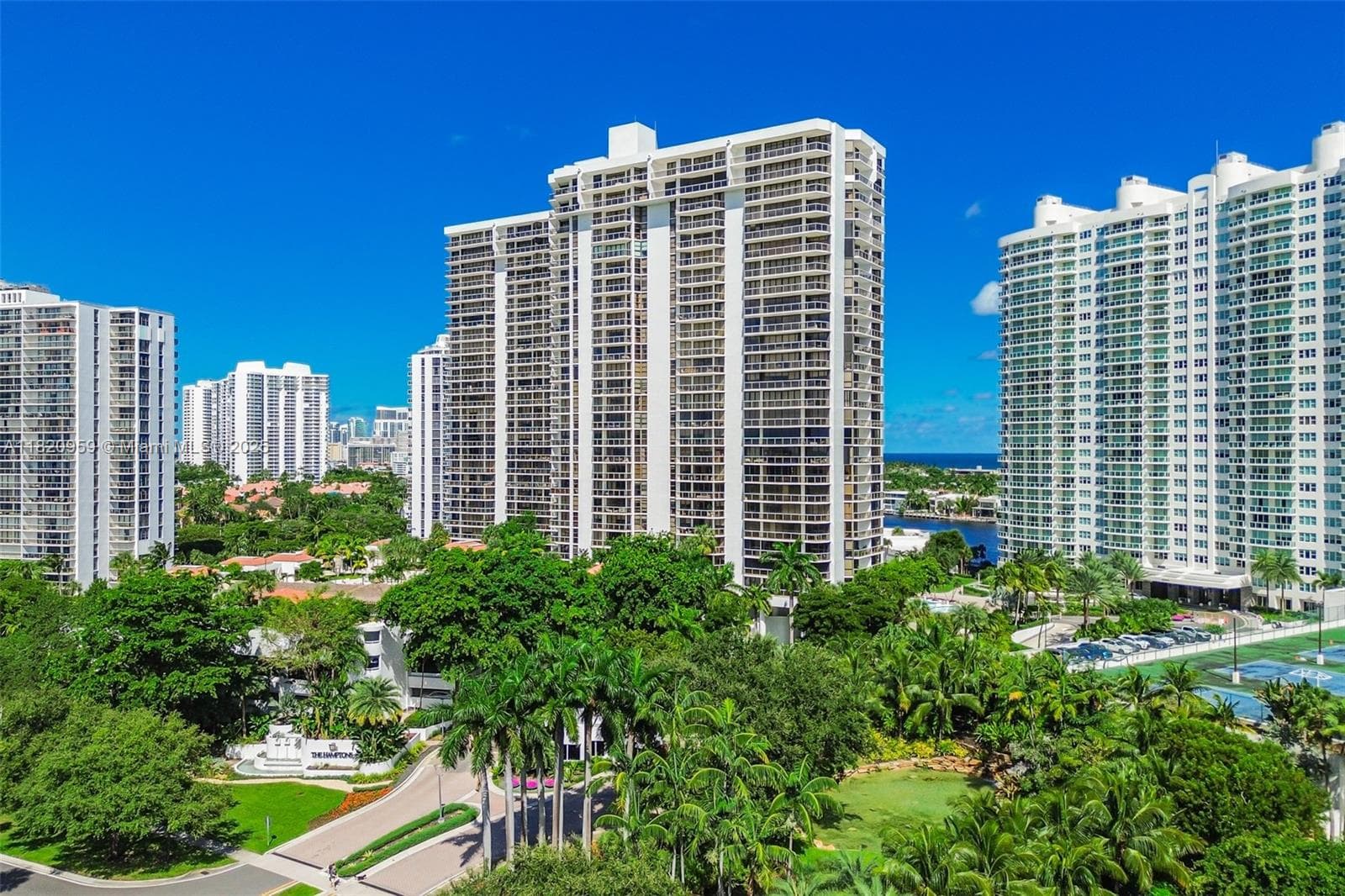 20281 E Country Club Dr # 1412, Aventura, FL 33180 — zdjęcie 2
