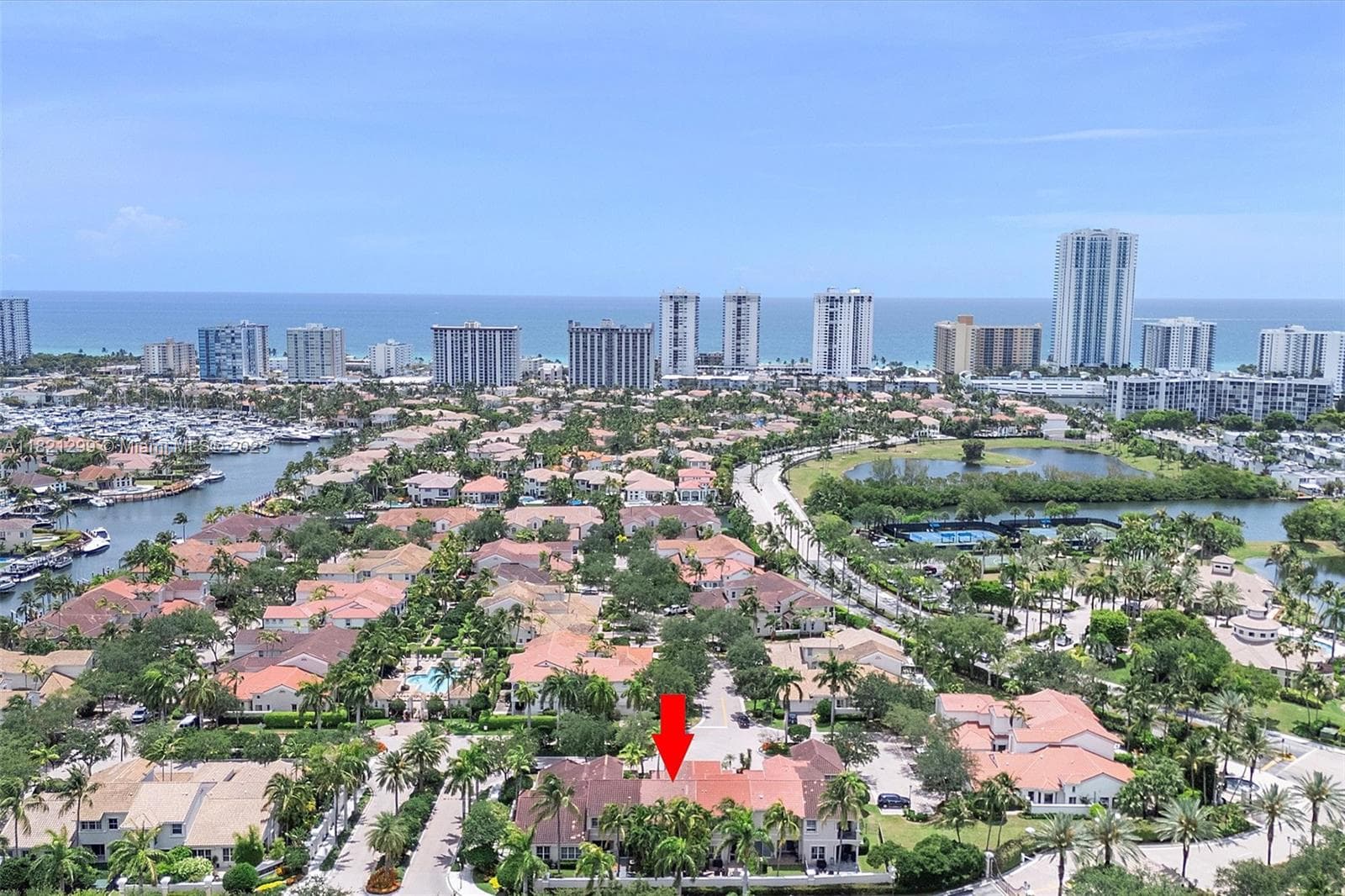 1382 Harbor Vw W, Hollywood, FL 33019 — zdjęcie 2