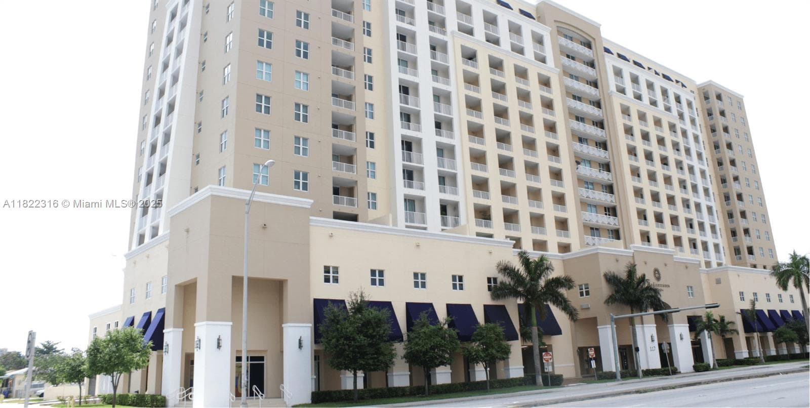 117 NW 42nd Ave # 1506, Miami, FL 33126