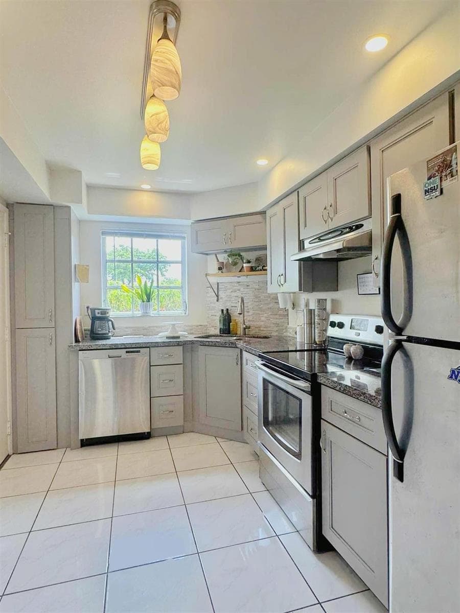 3475 Broken Woods Drive # 101, Coral Springs, FL 33065 — zdjęcie 2