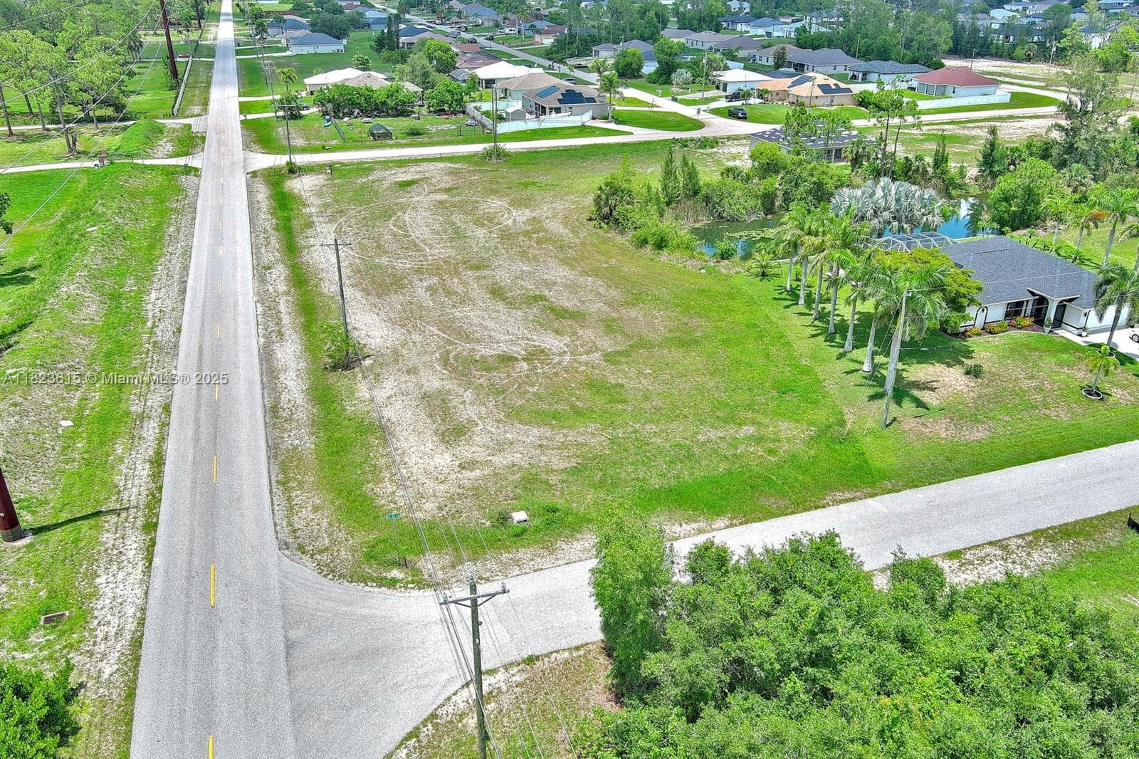 3417 ANDALUSIA BLVD, Cape Coral, FL 33909 — zdjęcie 4