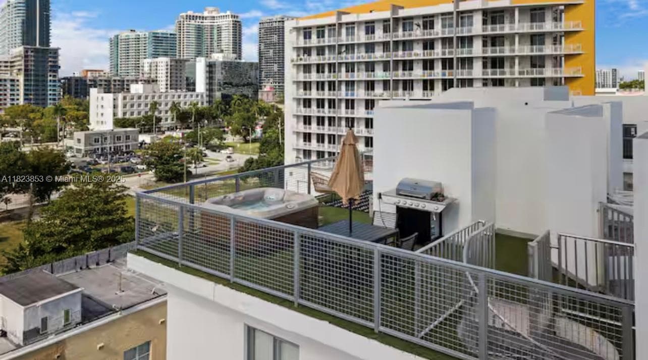 481 NE 29th St # 706, Miami, FL 33137 — zdjęcie 3