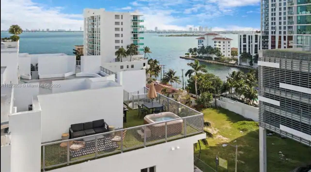 481 NE 29th St # 706, Miami, FL 33137 — zdjęcie 5